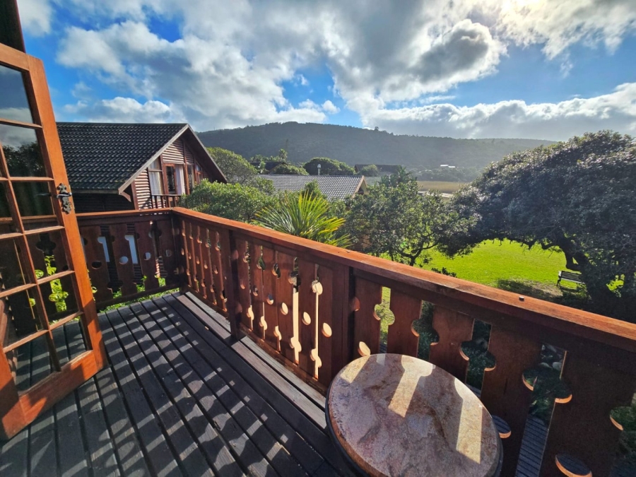 2 Bedroom Property for Sale in Wilderness Central Western Cape